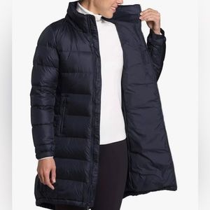The North Face Metropolis III Hooded Water Resistant Down Parka